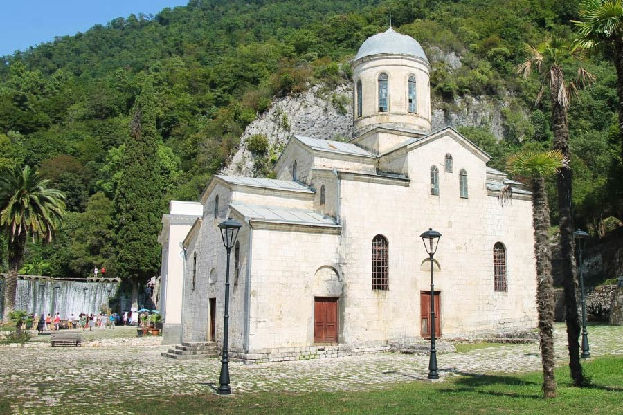 Фото: Храм апостола Симона Кананита, Новый Афон, Абхазия